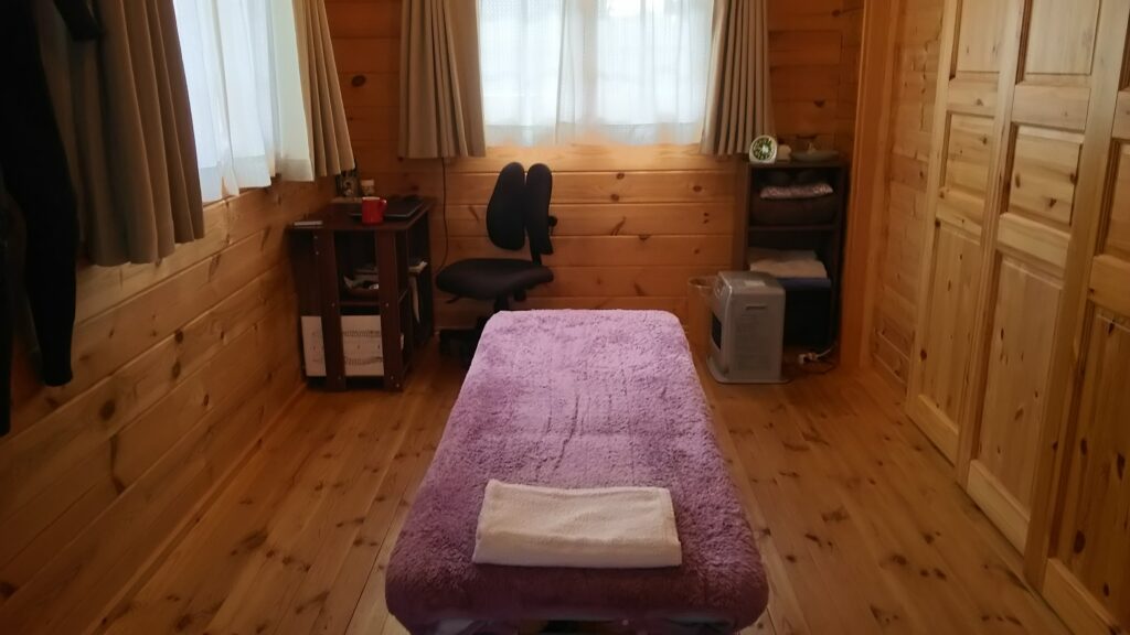 ONE DROP整体院の落ち着いた施術室